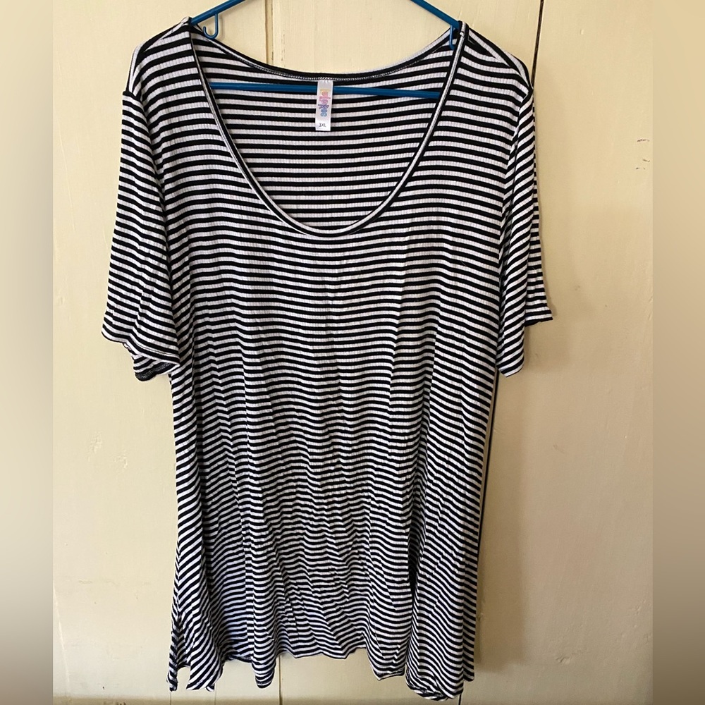 Lularoe perfect tee 3xl
